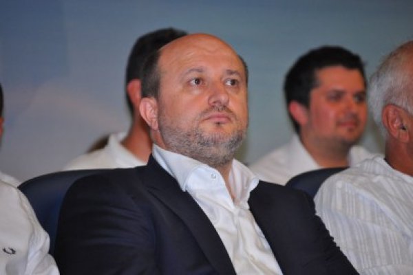 Chiţoiu, acuzat de abuz în serviciu şi constituirea unui grup infracţional organizat